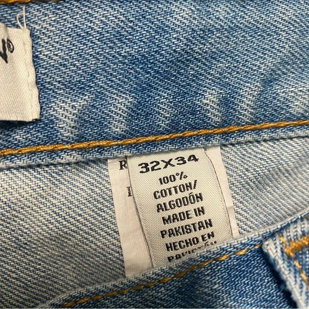 Covington 32x34 Classic Blue Denim Jeans nwt